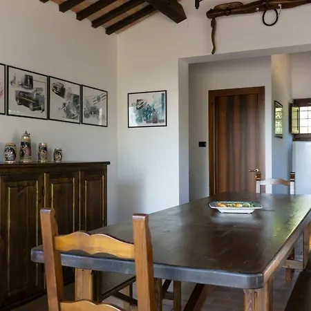 Comfortable Swimming Pool With Sunbathing Area Villa *